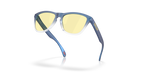 Gafas de Sol Oakley Oakley X Fortnite™ Frogskins™ OO9013 Turquesa/azul/claro sombreado mezclado mate