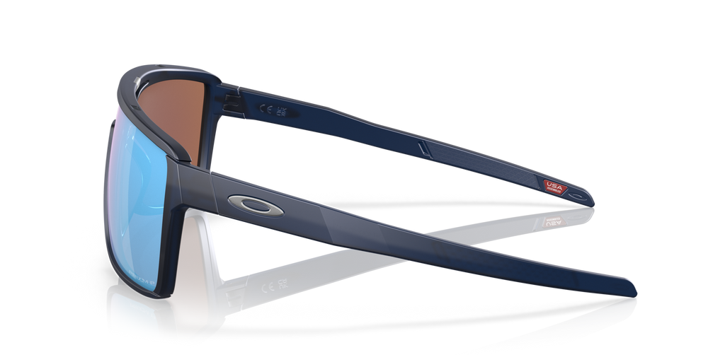 Gafas de Sol Oakley Castel OO9147 Azul Traslúcido Mate