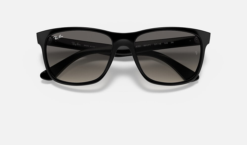 Ray-Ban RB4181 601/71 - detalle