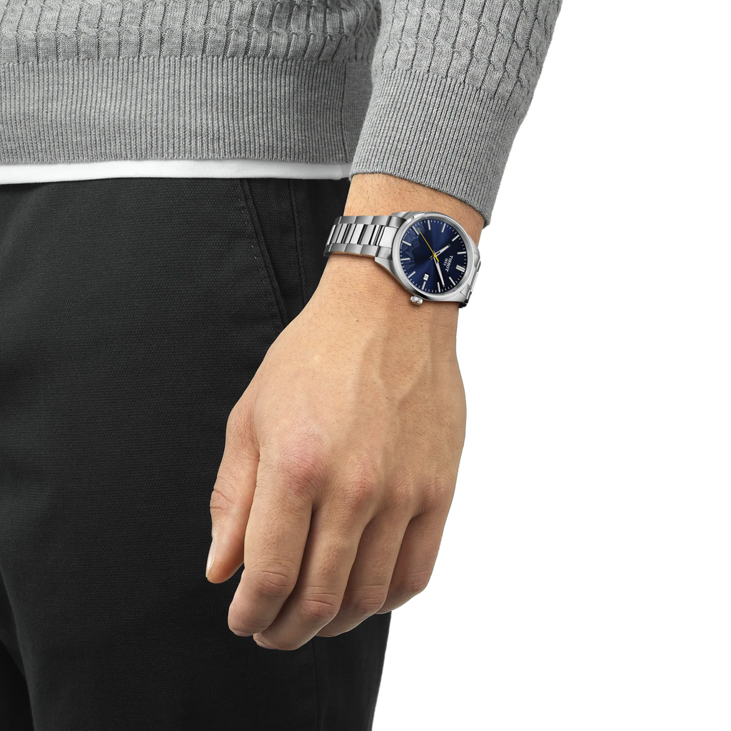 Reloj Tissot PR 100 T150.410.11.041.02 en muñeca