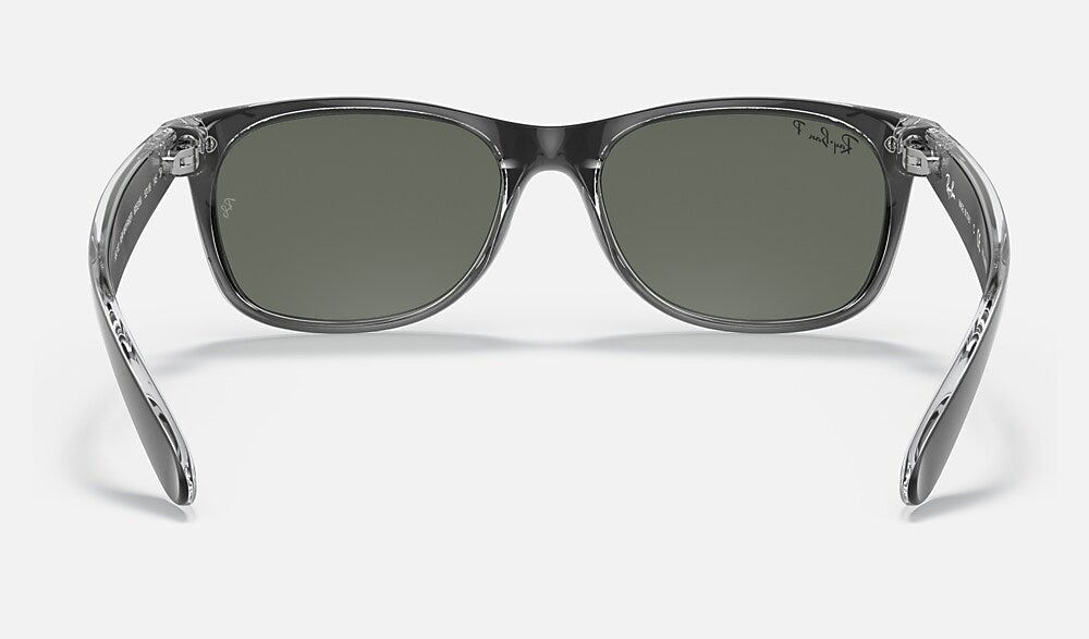 Ray-Ban RB2132 605258 - vista posterior