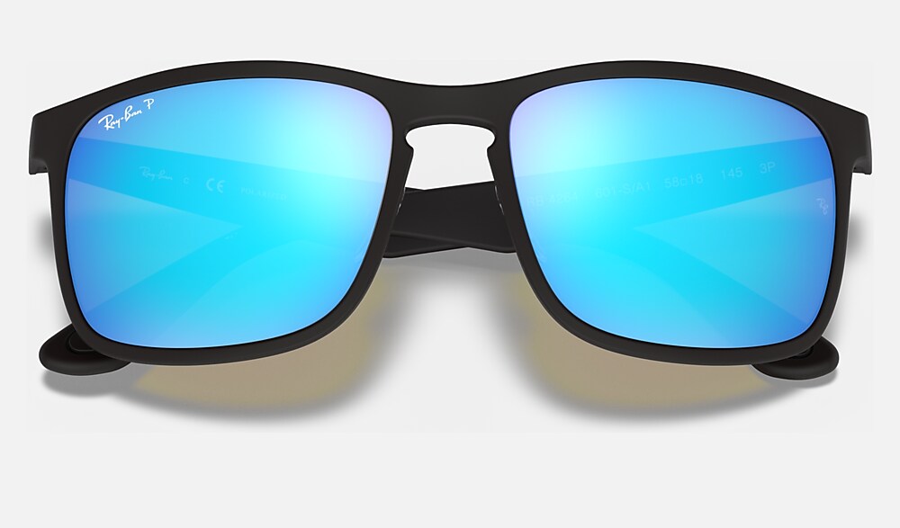 Ray-Ban RB4264 601SA1 - detalle