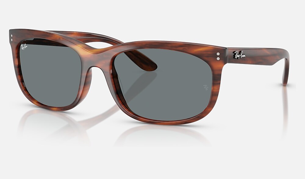 Ray-Ban RB2389 954/62 - vista tres cuartos