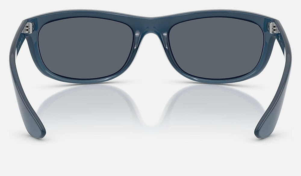 Ray-Ban RB4089 6042R5 - vista posterior