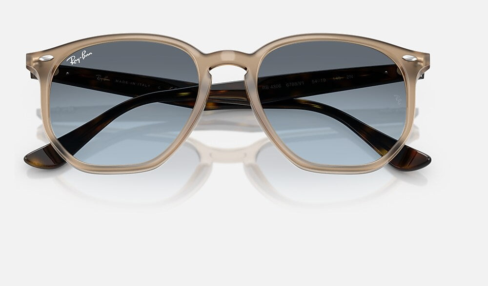 Ray-Ban RB4306 6788V1 - detalle