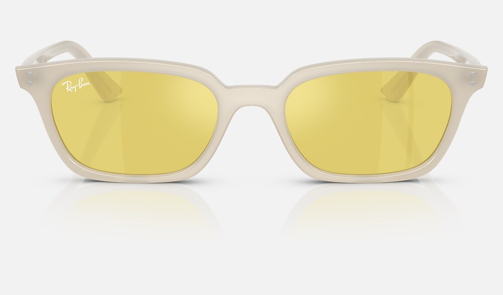 Ray-Ban RB4456 68086D - vista frontal