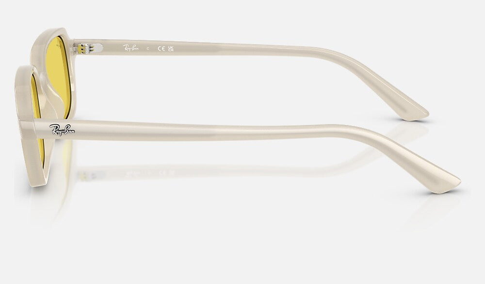 Ray-Ban RB4455 68086D - vista lateral