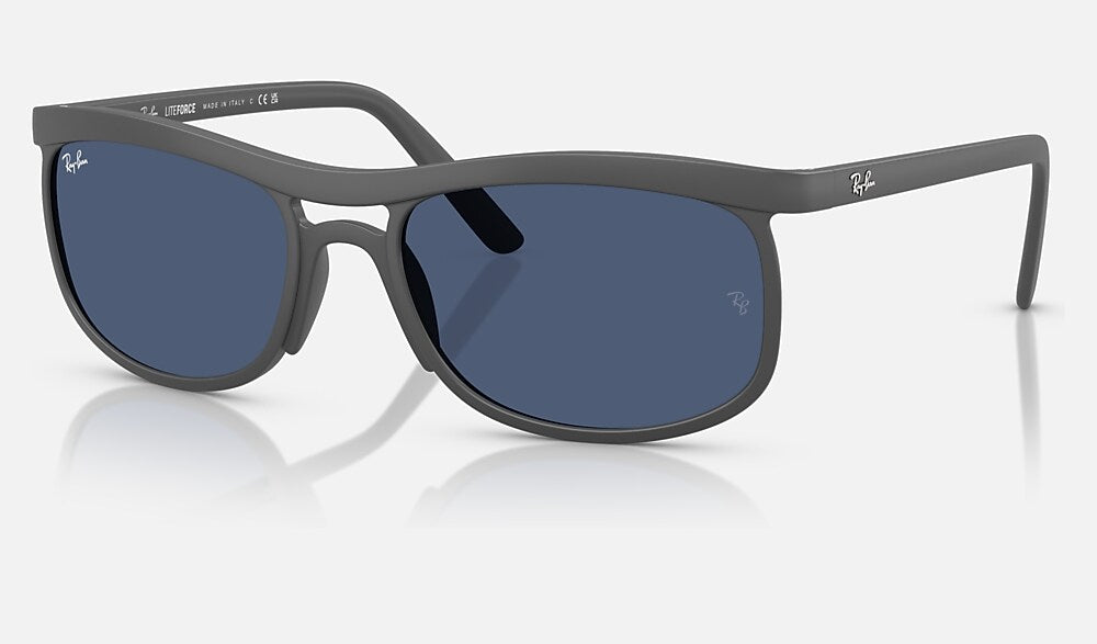 Ray-Ban RB4452 601780 - vista tres cuartos