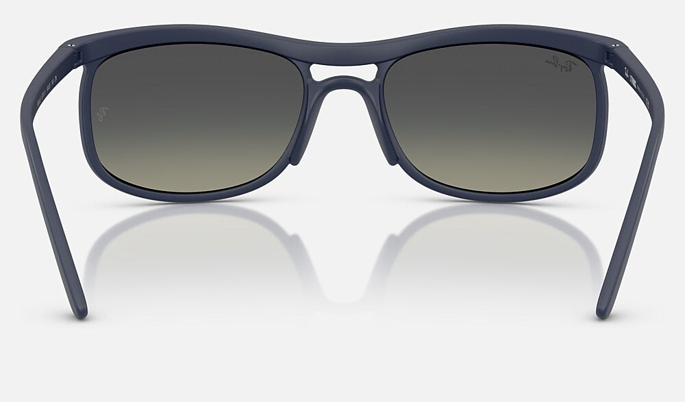 Ray-Ban RB4452 633111 - vista posterior
