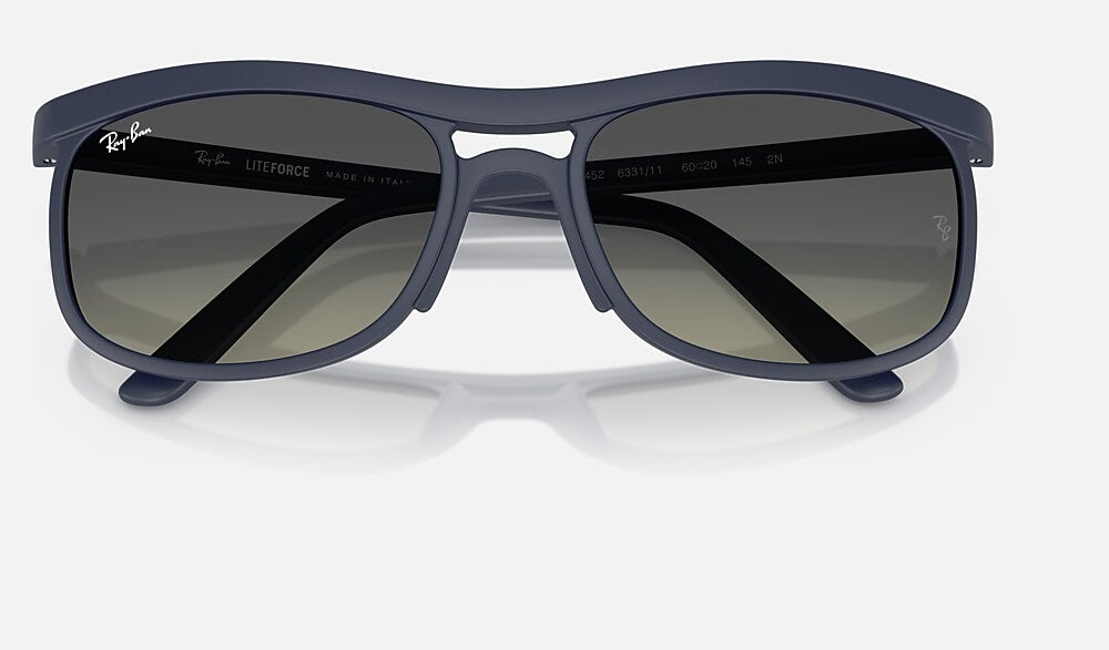 Ray-Ban RB4452 633111 - detalle