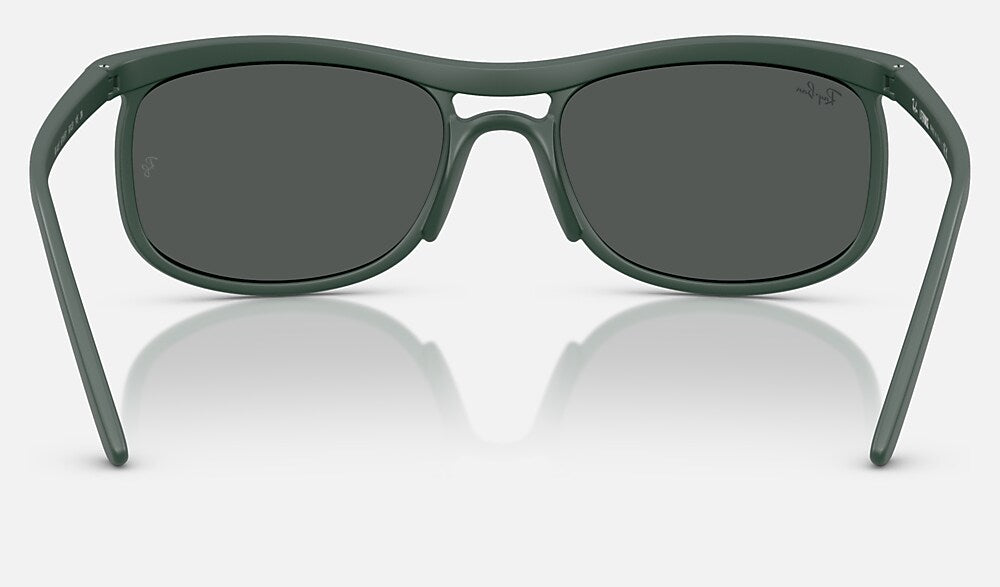 Ray-Ban RB4452 601687 - vista posterior