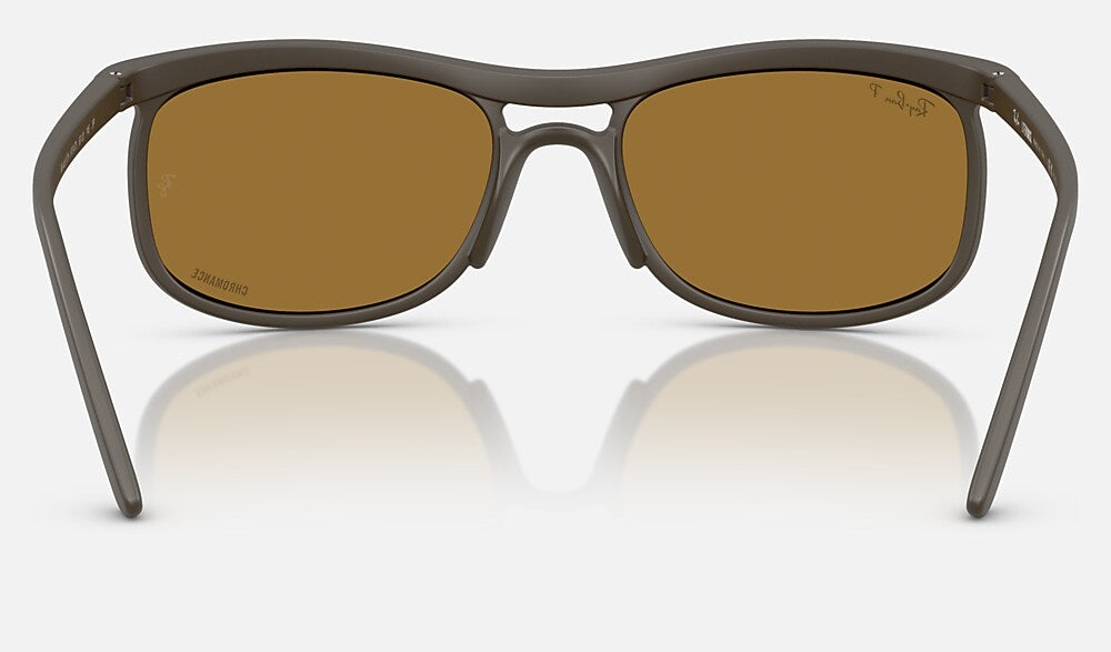 Ray-Ban RB4452CH 612473 - vista posterior