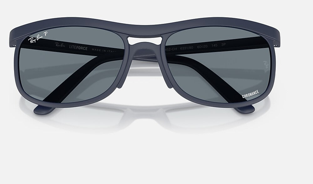 Ray-Ban RB4452CH 633180 - detalle