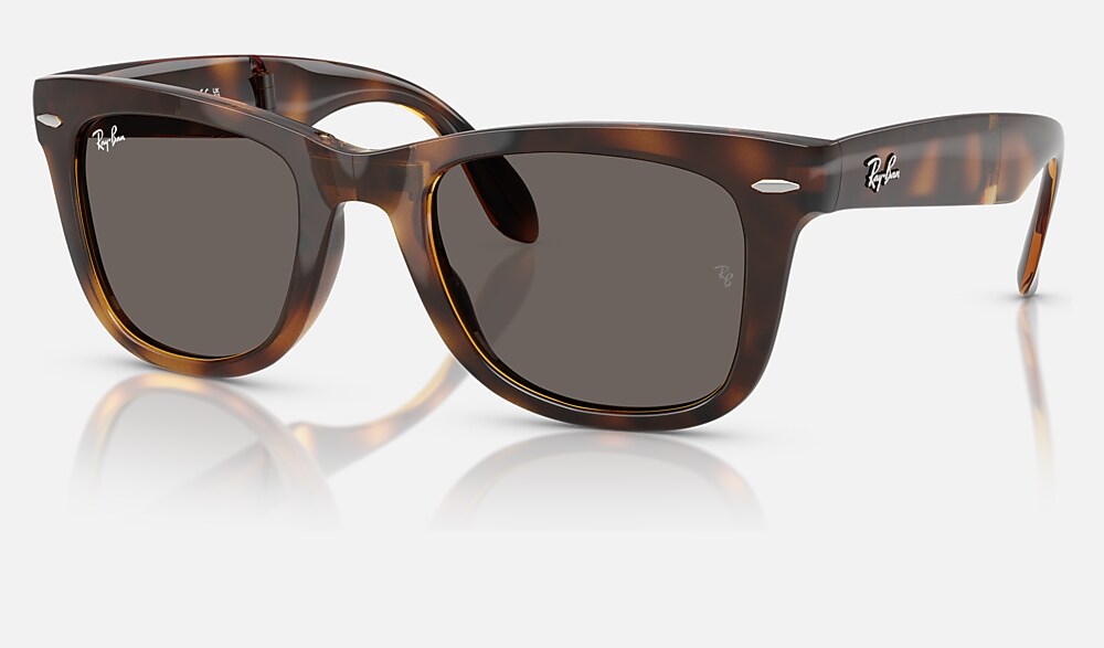 Ray-Ban RB4105 710/B1 - vista tres cuartos