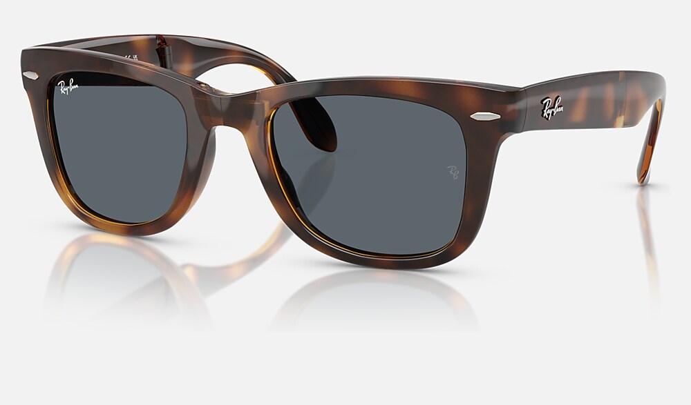 Ray-Ban RB4105 710/R5 - vista tres cuartos