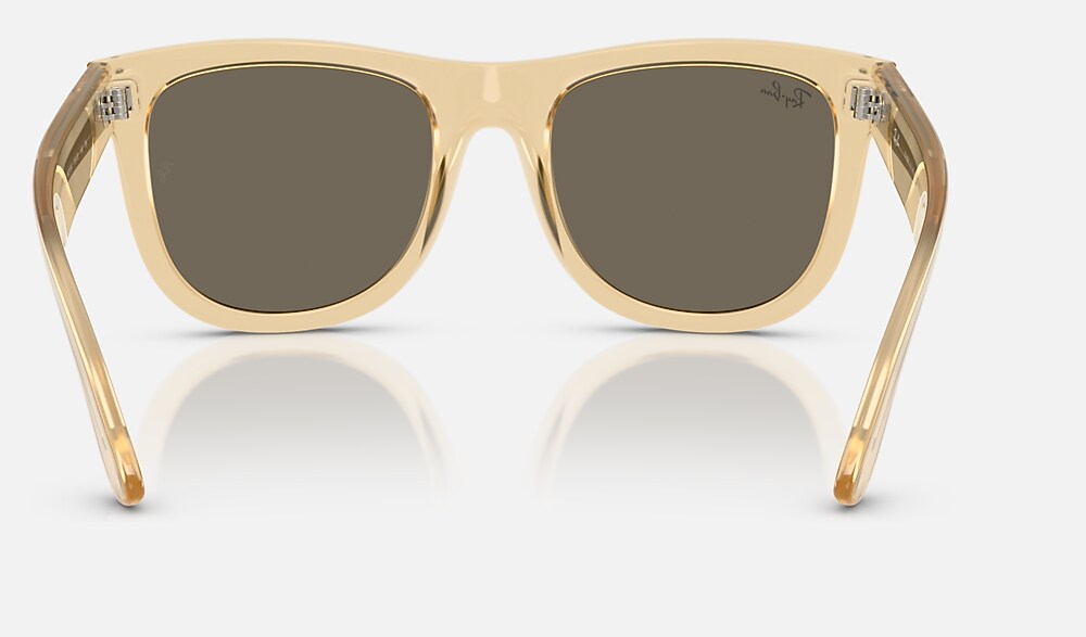 Ray-Ban RBR0502S 68215A - vista posterior