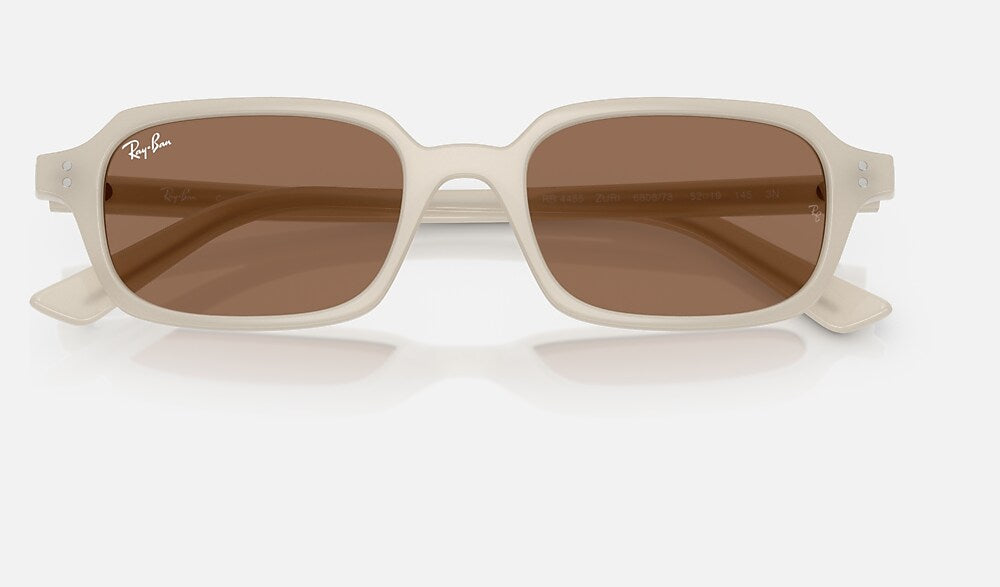 Ray-Ban RB4455 680873 - detalle