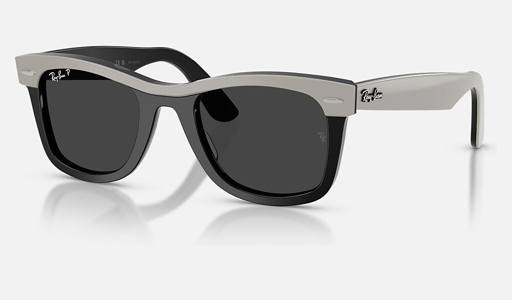 Ray-Ban RB2240 144248 - vista tres cuartos