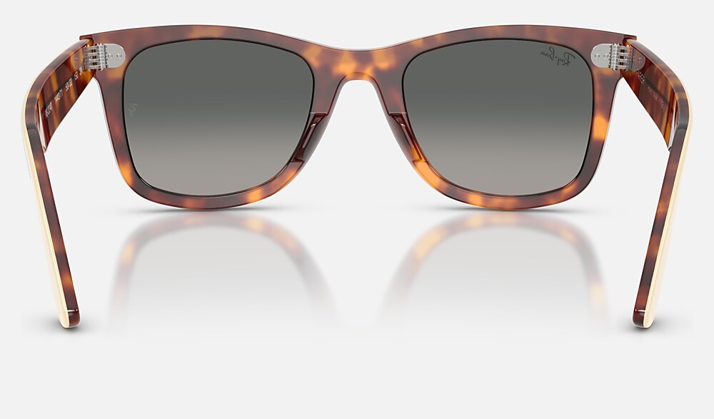 Ray-Ban RB2240 144371 - vista posterior