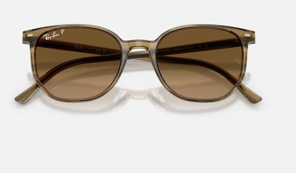 Ray-Ban RB2197 1439M2 - detalle