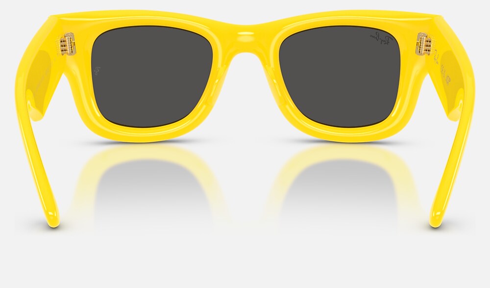 Ray-Ban RB4940 683087 - vista posterior