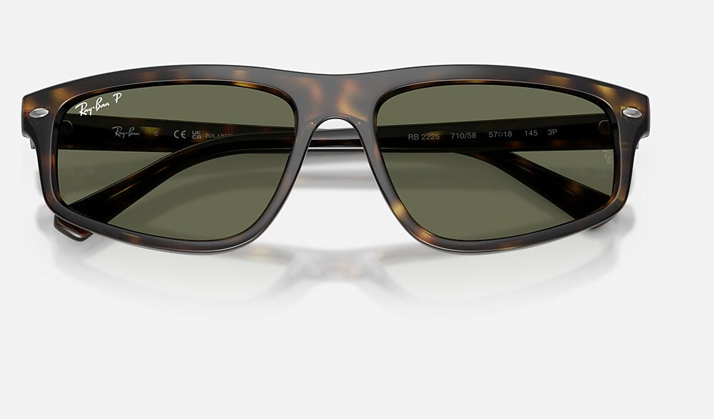 Ray-Ban RB2225 710/58 - detalle
