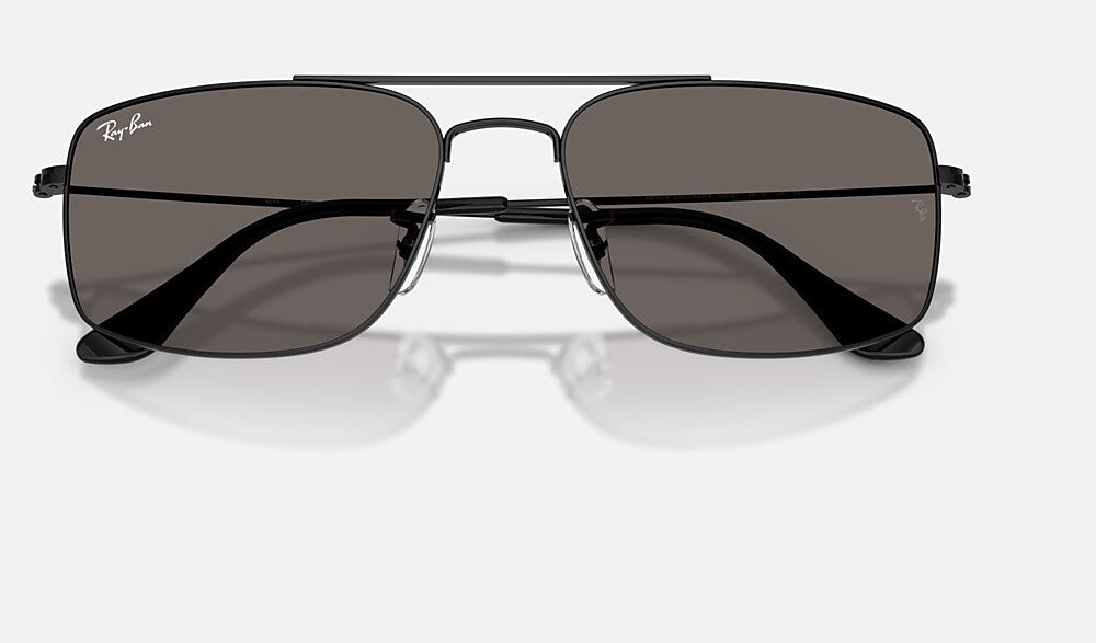 Ray-Ban RB3779 002/B1 - detalle