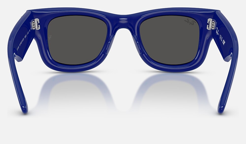 Ray-Ban RB4940B 686087 - vista posterior