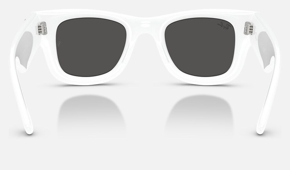 Ray-Ban RB4940B 686387 - vista posterior