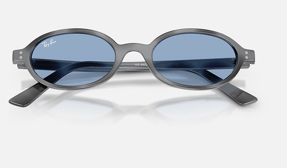 Ray-Ban RB4472 685480 - detalle