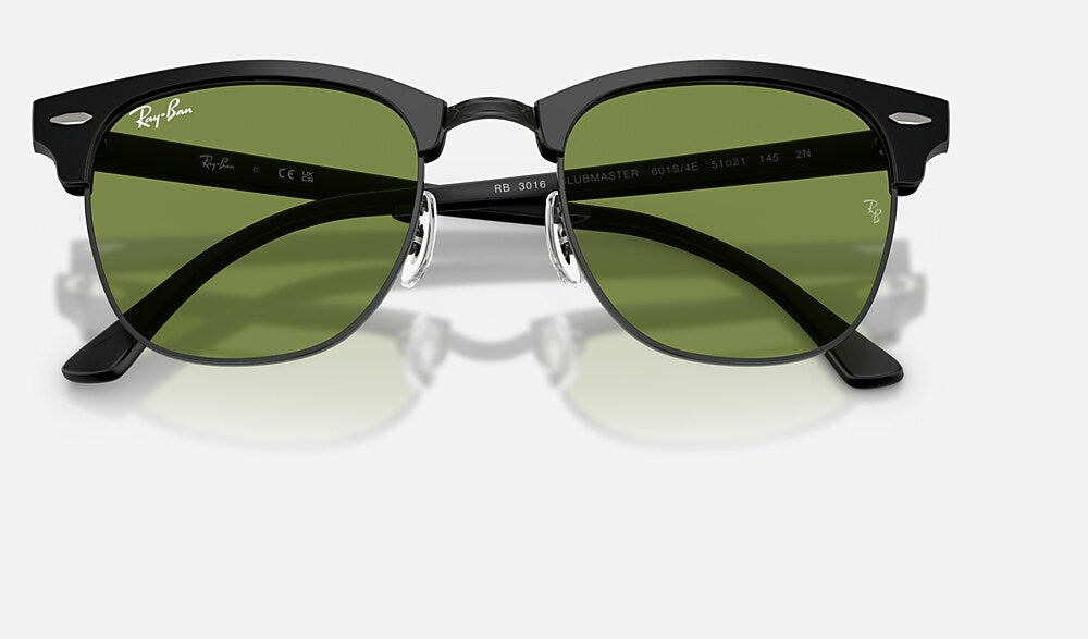 Ray-Ban RB3016 601S4E - detalle