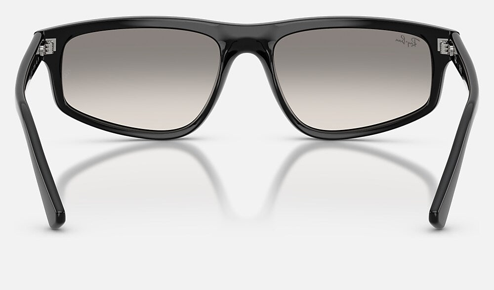 Ray-Ban RB2225 901/32 - vista posterior