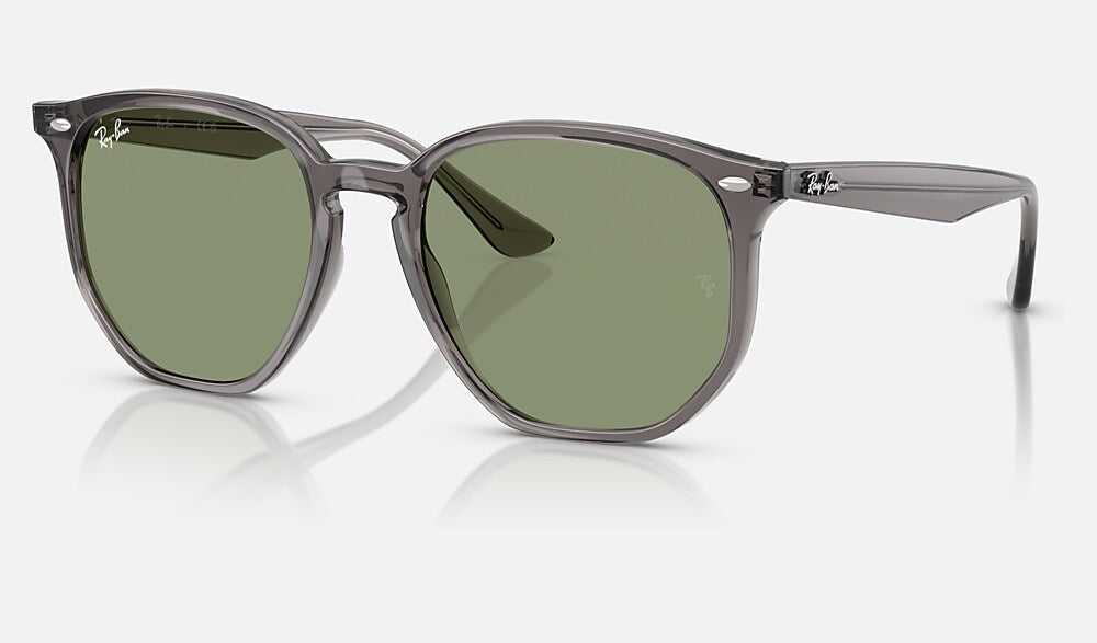Ray-Ban RB4306 687382 - vista tres cuartos