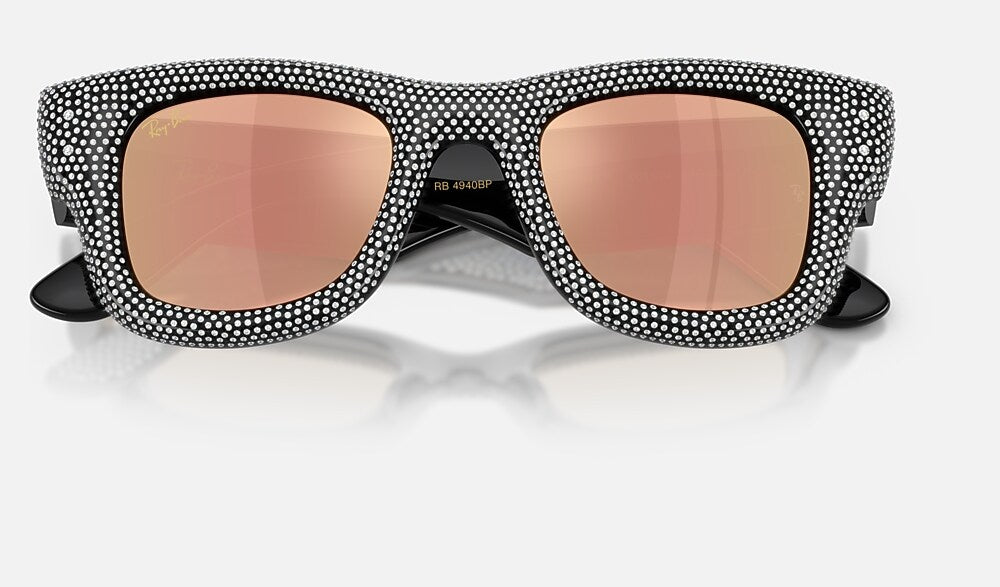 Ray-Ban RB4940BP 68657J - detalle