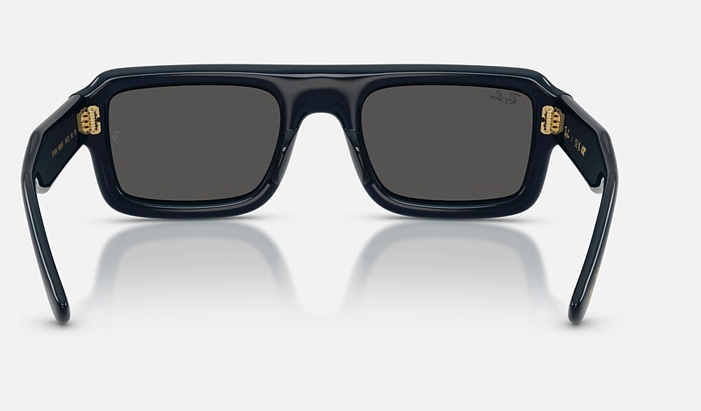 Ray-Ban RB4954 689587 - vista posterior