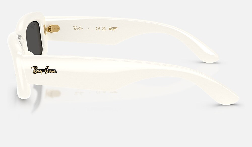 Ray-Ban RB4944 687487 - vista lateral