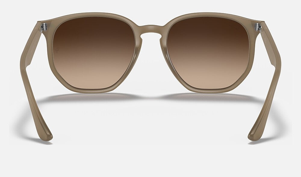 Ray-Ban RB4306 616613 - vista posterior