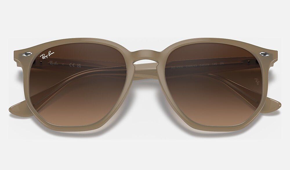 Ray-Ban RB4306 616613 - detalle