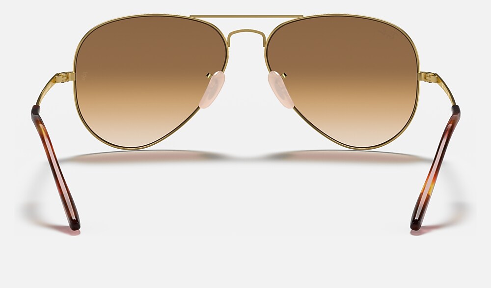 Ray-Ban RB3689 914751 - vista posterior