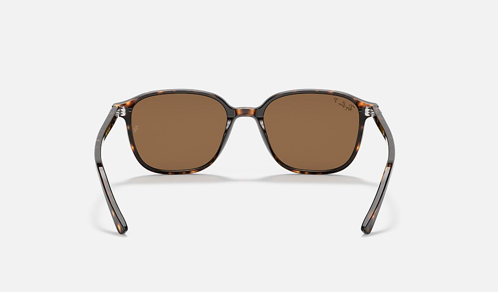 Ray-Ban RB2193 902/57 - vista posterior