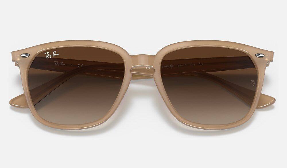 Ray-Ban RB4362 616613 - detalle