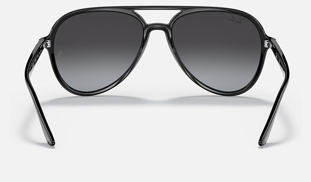 Ray-Ban RB4376 601/8G - vista posterior