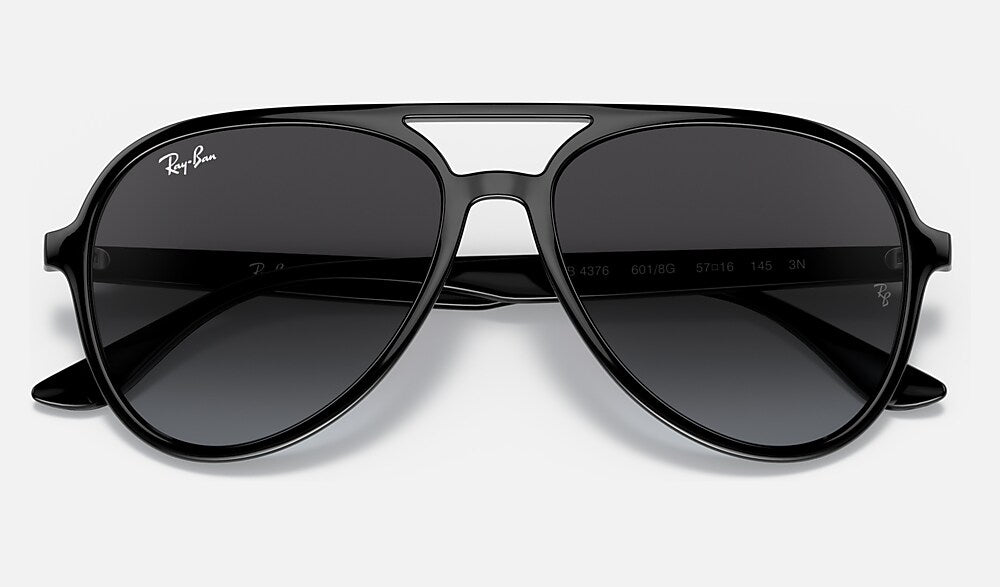 Ray-Ban RB4376 601/8G - detalle