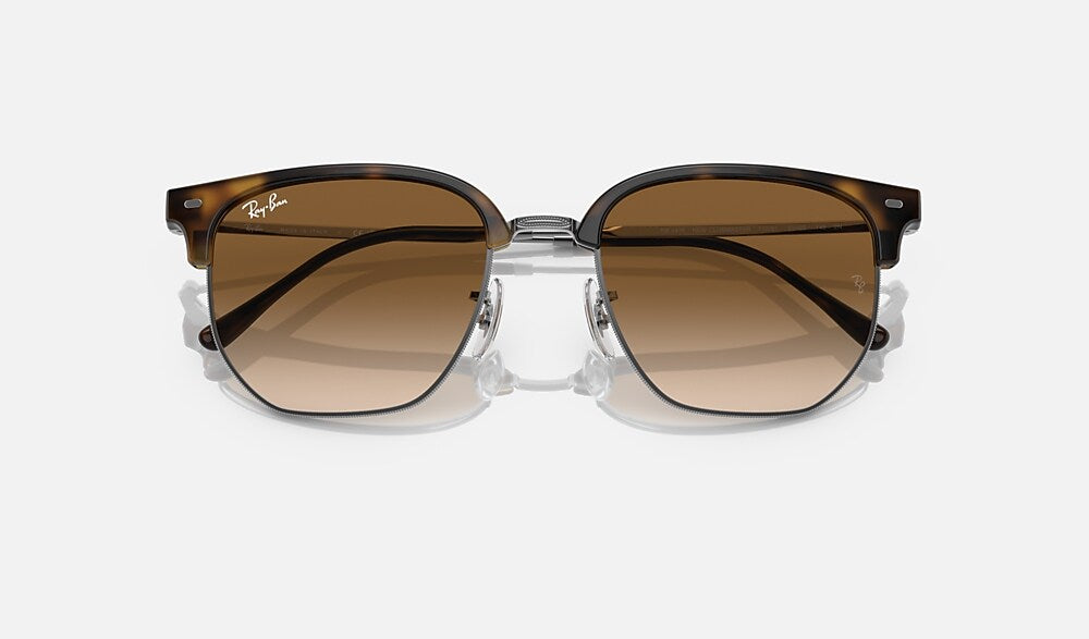 Ray-Ban RB4416 710/51 - detalle