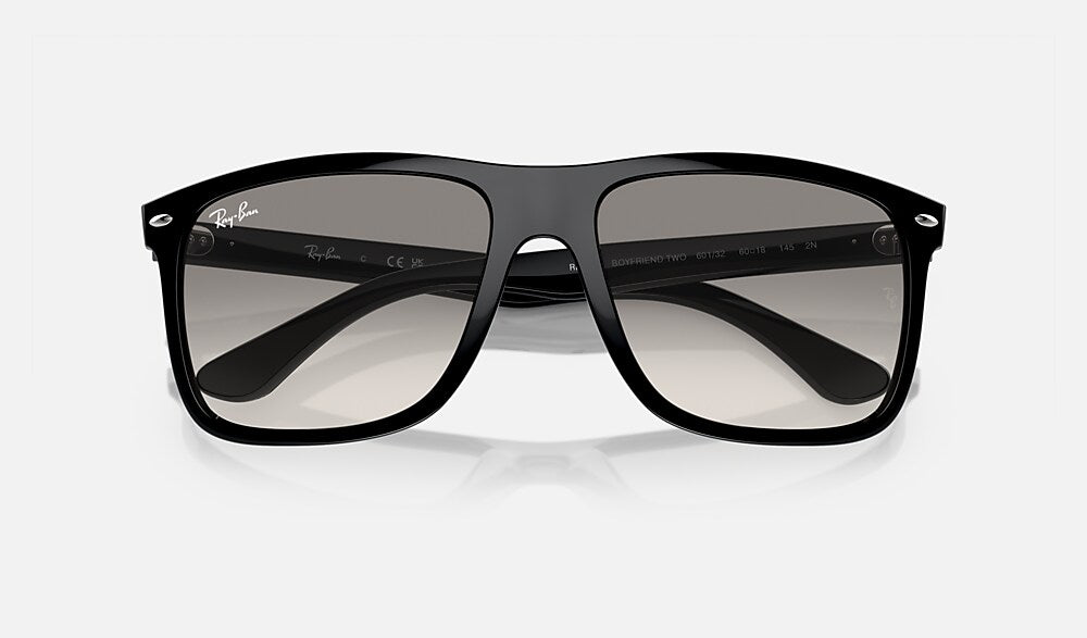 Ray-Ban RB4547 601/32 - detalle