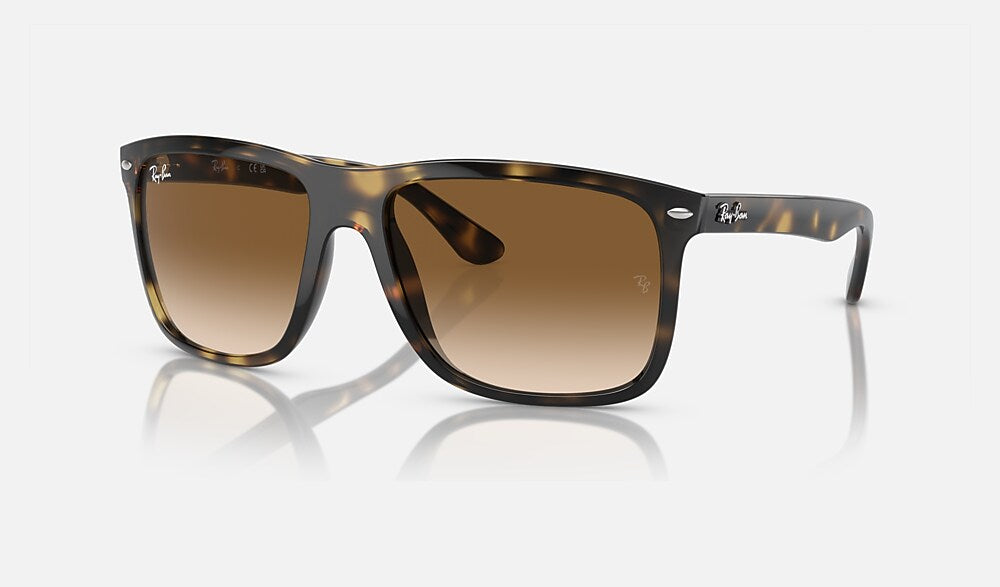 Ray-Ban RB4547 710/51 - vista tres cuartos