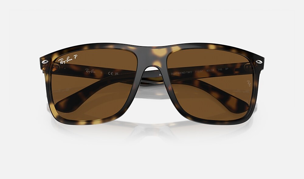 Ray-Ban RB4547 710/57 - detalle