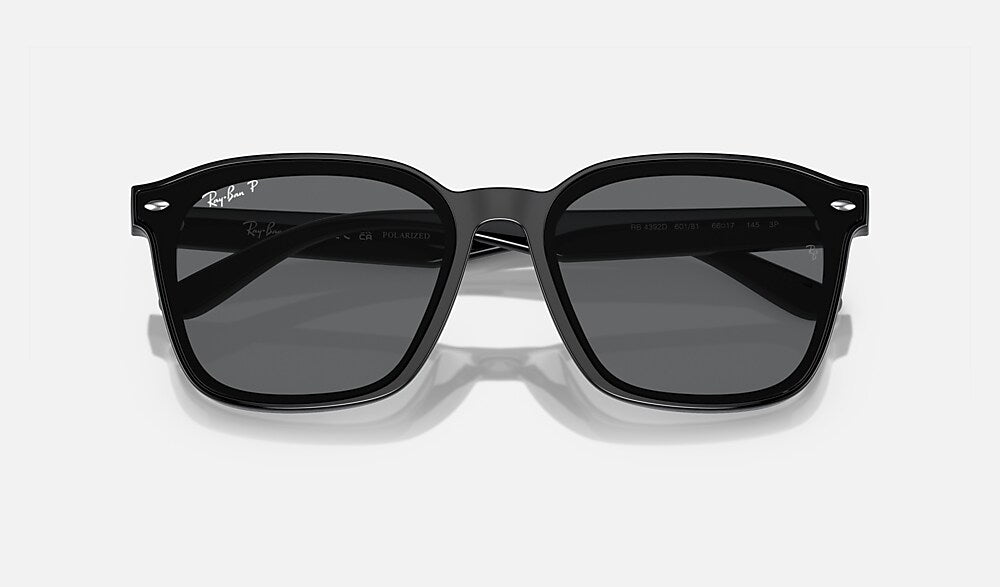 Ray-Ban RB4392D 601/81 - detalle
