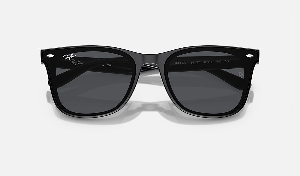 Ray-Ban RB4420 601/87 - detalle
