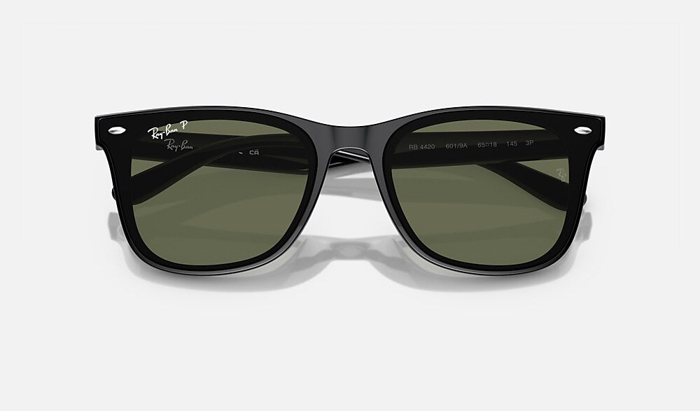 Ray-Ban RB4420 601/9A - detalle